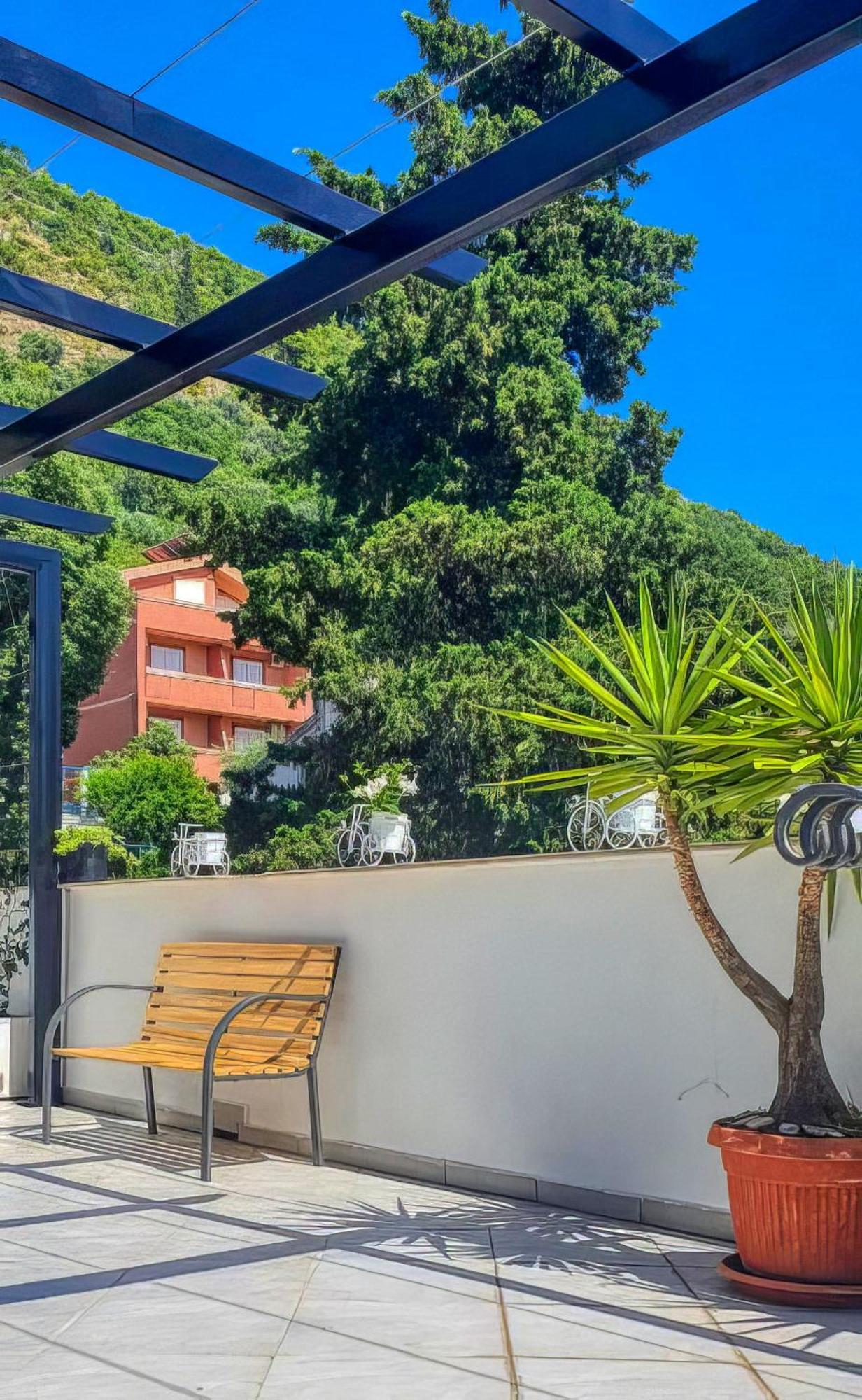 Apartmani Terminal Budva Exterior photo